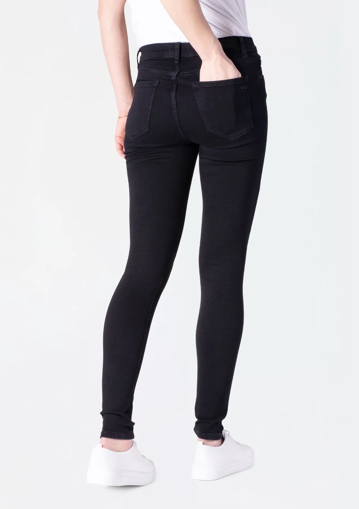 Amy Savena High Rise Skinny Jean