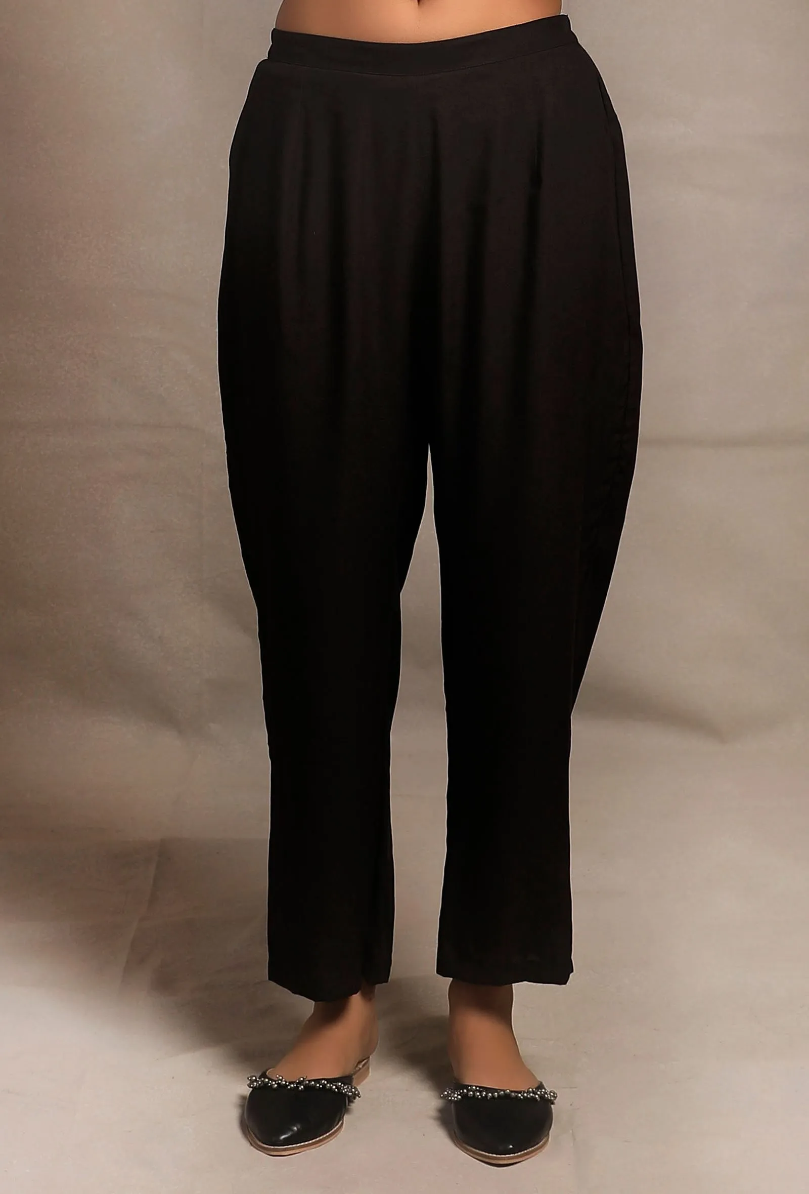 Black Flex Narrow Straight Pants