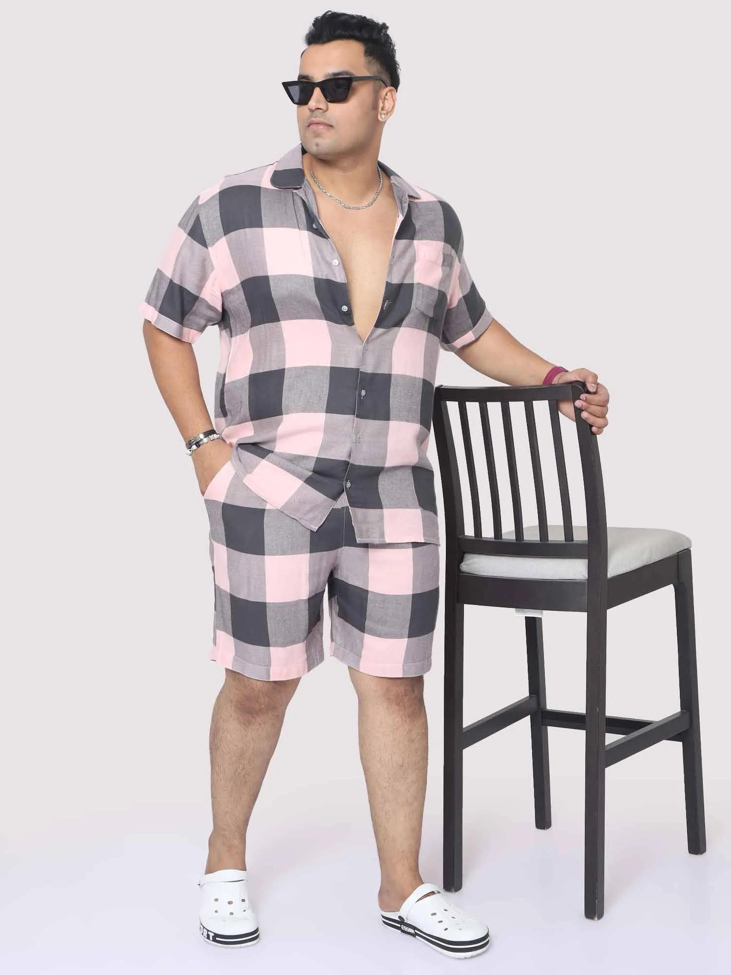 Men Plus Size Blush Grey Checks Printed Half Sleeve Co-Ords